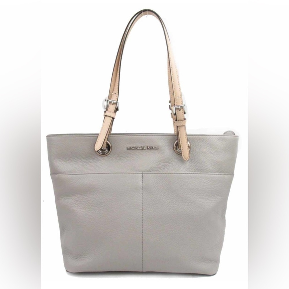 UIGC- Michael KORS tote bag. Grey and gently loved.